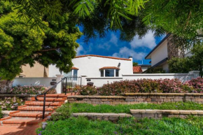 La Jolla Village's Premier Haven